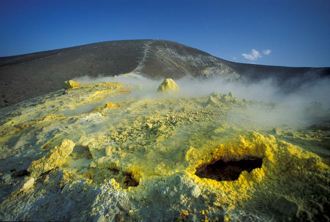 Vulcano: Bollettino Geochimica (Febbraio)